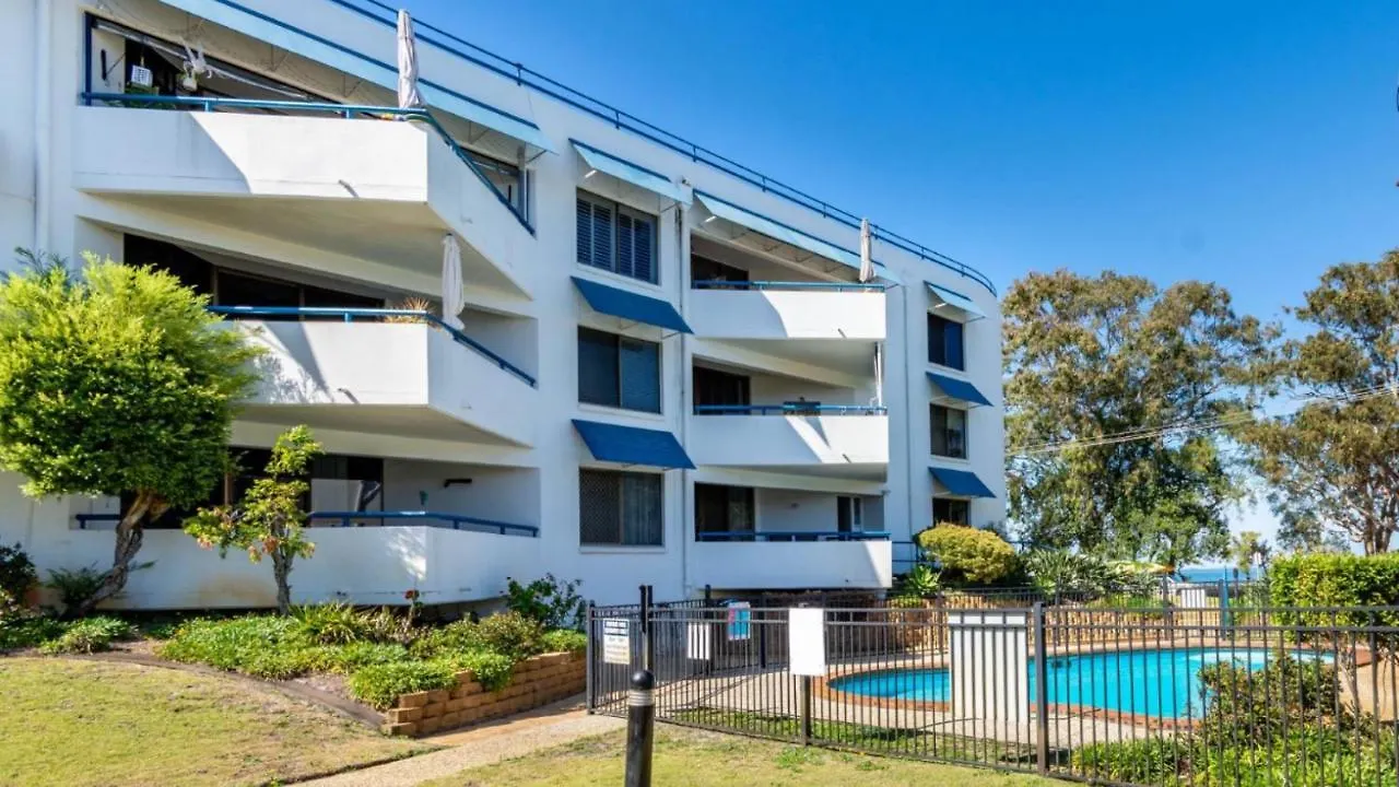 Everything You Need Including A Pool! Karoonda Sands Apartments Bongaree